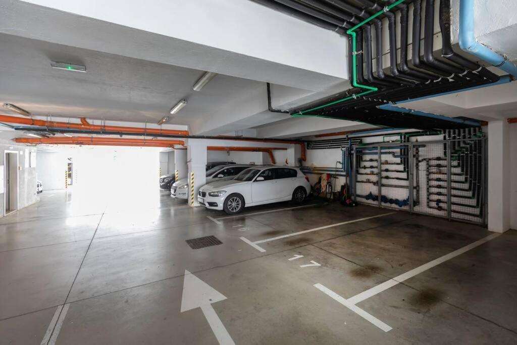 דוברובניק Stylish Two Bedroom Apartment&Garage Parking Place מראה חיצוני תמונה